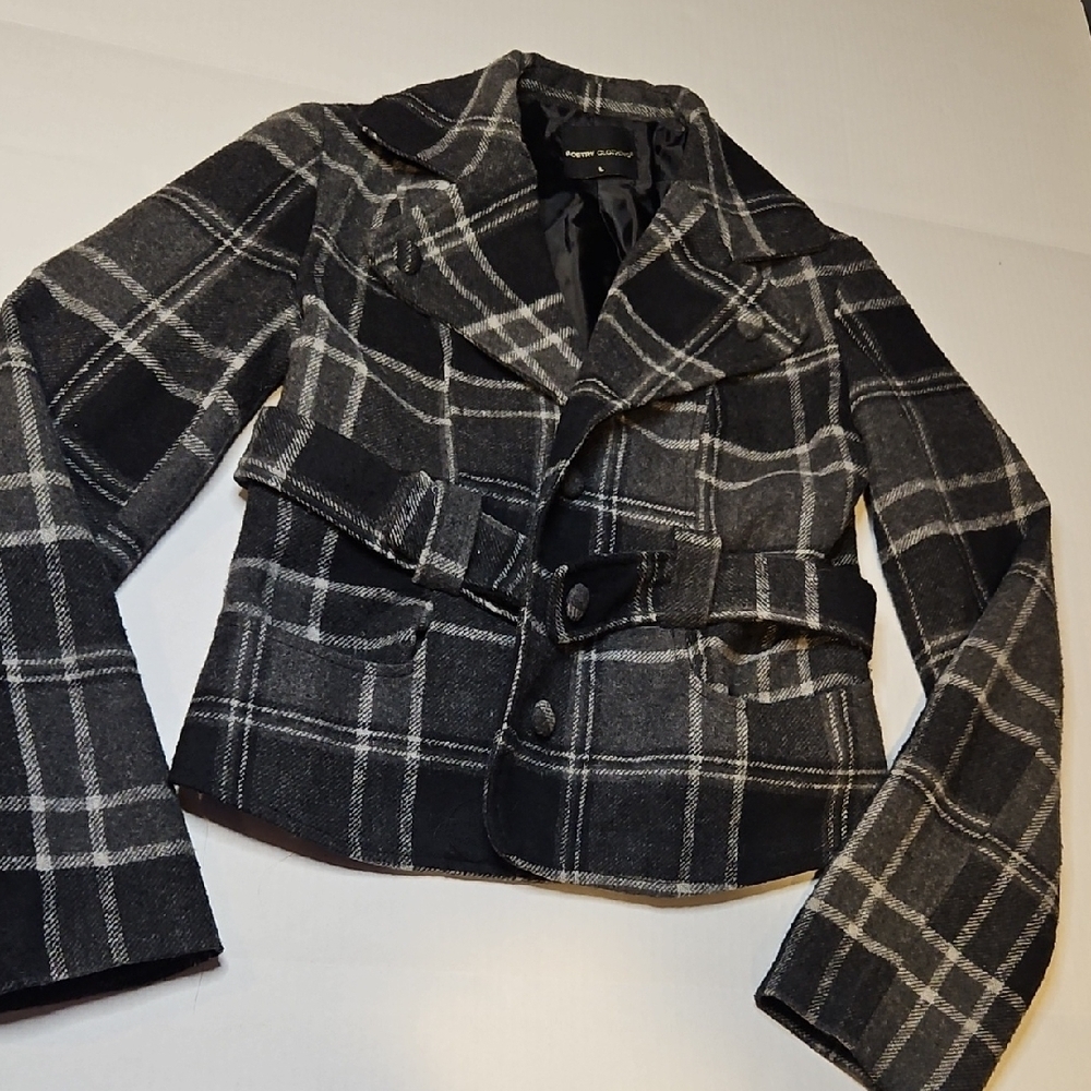 Black & Gray Plaid Coat , Button Up , Belted Size Large
